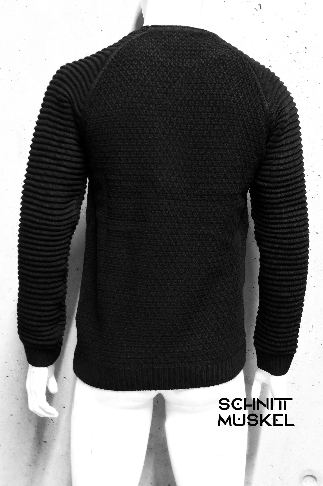 darkavanatgrade Pullover, Gothicpullover, schwarzer Herrenpullover im Rüstungsstil, Cosplaypullover, darkwear, 