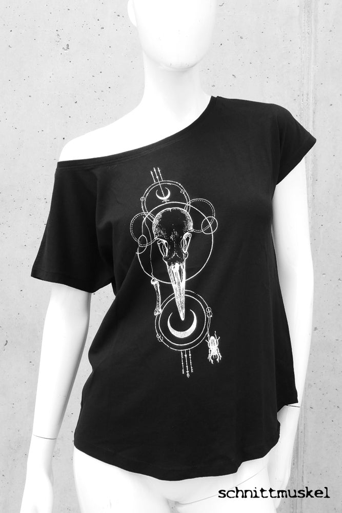 Vogelschädel, T-Shirt mit Vogelschädel, Vogelschädelshirt, Vogelschädeldruck, Rabenschädel auf T-Shirt, Rabenschädelshirt,