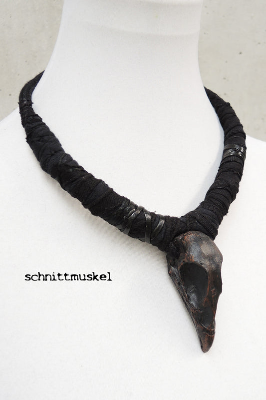 Vogelschädelschmuck, Paganschmuck, Paganhalsschmuck, WIccaschmuck, Gothicschmuck, Halsschmuck Vogelschädel, schwarzer Vogelschädel